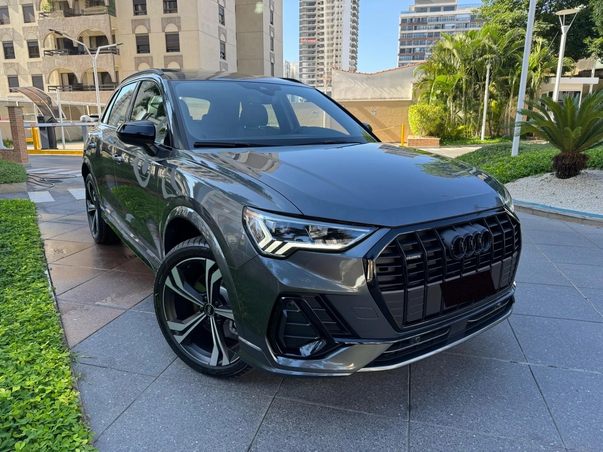 AUDI Q3 PERFORMACE BLACK 2024 BLINDADO
