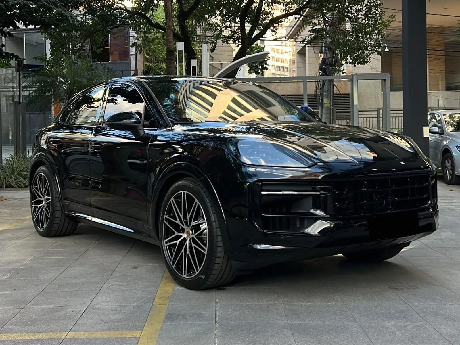 PORSCHE CAYENNE 3.0 COUPE 2024 BLINDADA