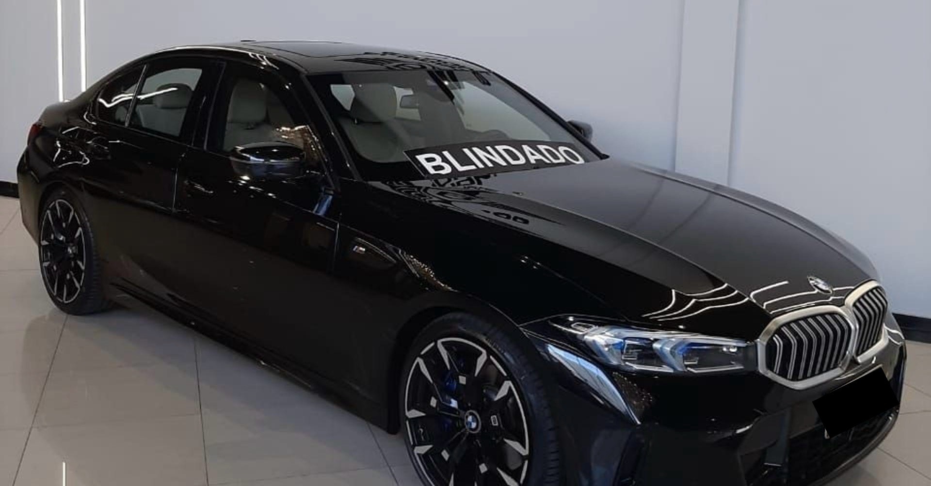 BMW 320I 2.0 TURBO M SPORT 2024 BLINDADA